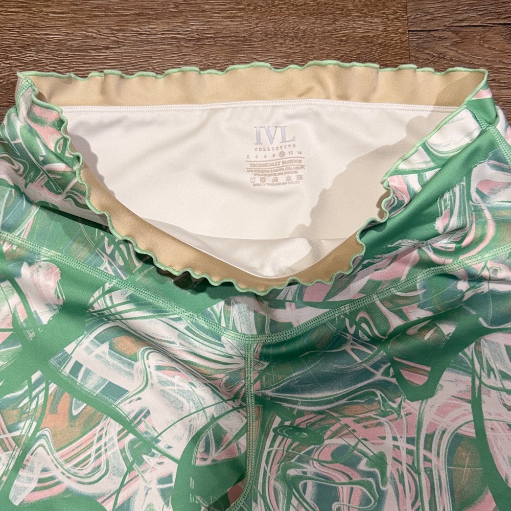 IVL Collective Floral Scalloped High Waist Leggings - Picture 6 of 8